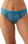 B.TEMPT'D BY WACOAL OPENING ACT LACE & MESH CHEEKY BRIEFS