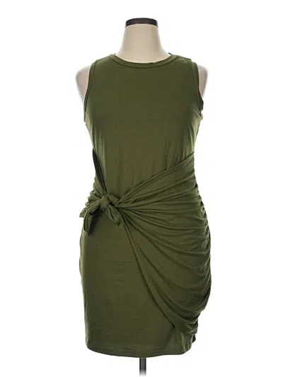Pre-owned Btfbm Casual Dress In Green