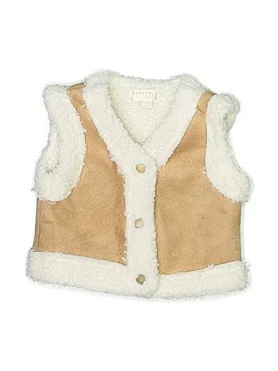 Pre-owned Btween Babies' Faux Fur Vest In Ivory
