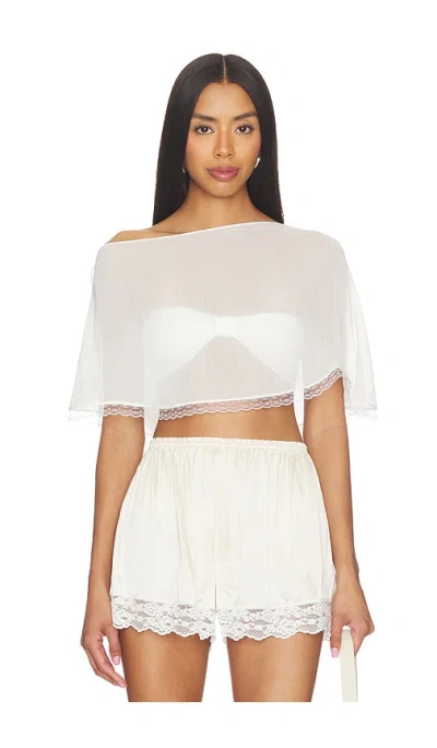 Buci Oracle Poncho Set In White
