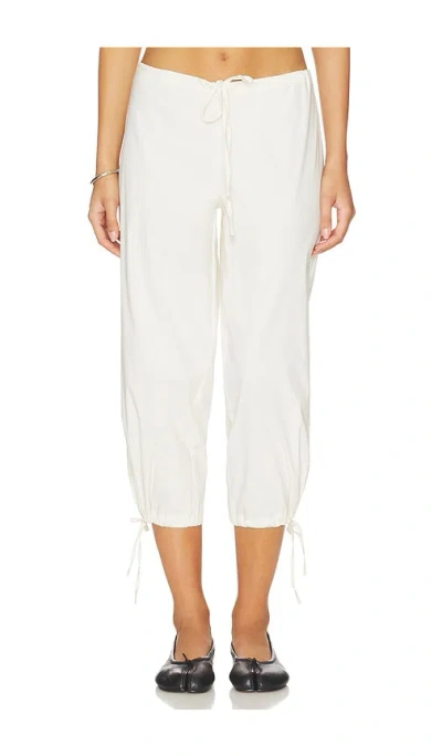 Buci Tivat Capri In White