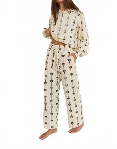 BUCKETLIST BOW PRINT TERRY JOGGER IN CREAM