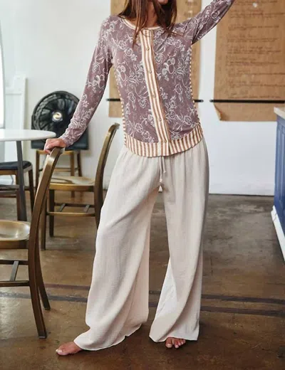 Bucketlist Stripe Contrast Top In Multi