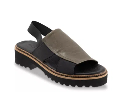 Bueno Amy Platform Sandal In Green