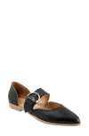 Bueno Brittany Pointed Toe Flat In Black