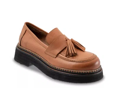 Bueno Gillian Loafer In Brown