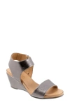Bueno Ida Ankle Strap Wedge Sandal In Pewter Metallic