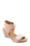 Bueno Ida Wedge Sandal In Pink/rose Metallic Leather