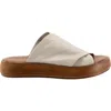 Bueno Jaxon Slide Sandal