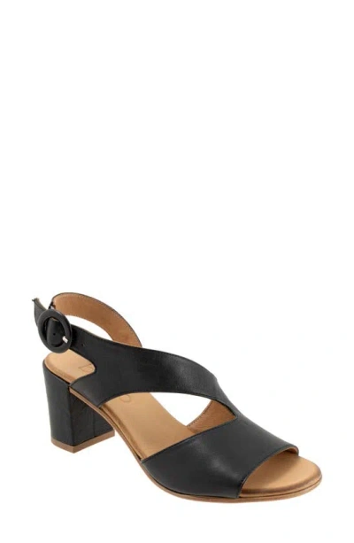 Bueno Nyomi Slingback Sandal In Black