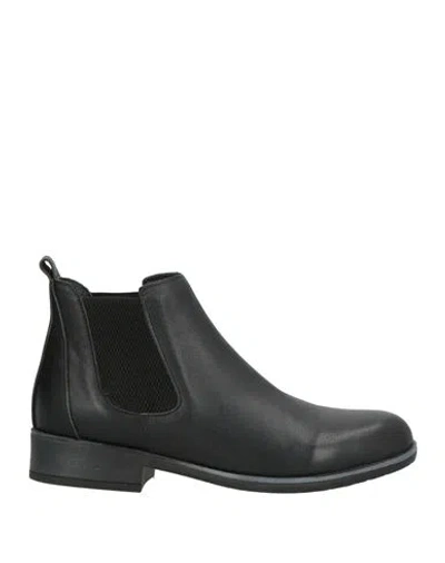 Bueno Woman Ankle Boots Black Size 7 Leather