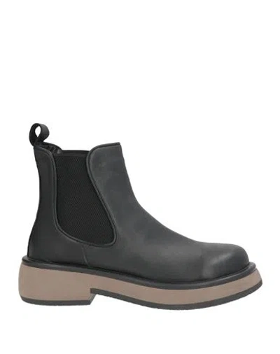 Bueno Woman Ankle Boots Black Size 8 Leather