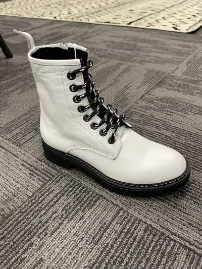 Bueno Women's Destine Boots In White