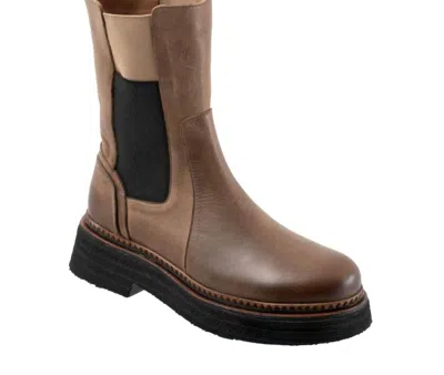 Bueno Women's Gizelle Boot In Taupe In Multi