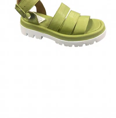 Bueno Women's Justine Leather Sandal In Green