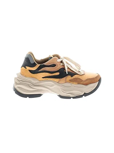 Pre-owned Buffalo Sneakers In Tan