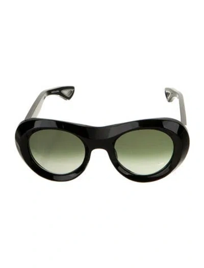 Pre-owned Bugatti Round Gradient Sunglasses In Black