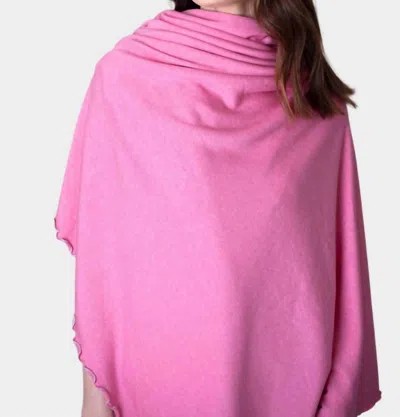 Buki Blanket Travel Wrap In Berry Pink