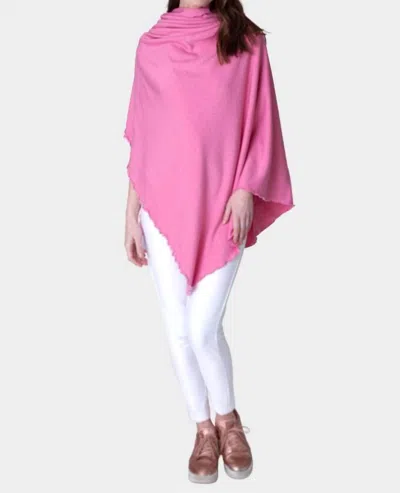 Buki Travel Wrap In Berry Pink In Multi