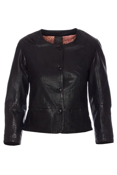 Bully Black Leather