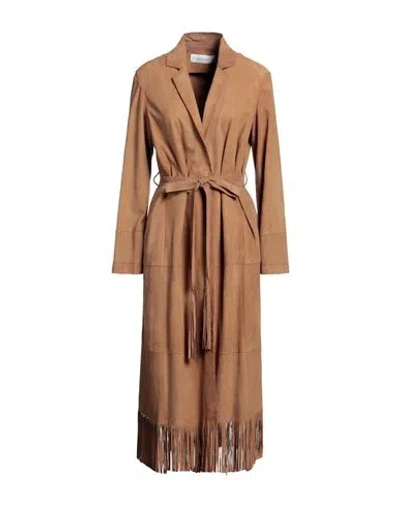 Bully Woman Overcoat Camel Size 8 Lambskin In Beige