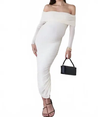 Bumpsuit Soft Mesh Off-shoulder Maternity Dress In Ivory In White
