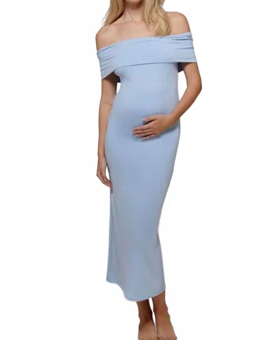 Bumpsuit Stretch Off-shoulder Maternity Dress In Powder Blue