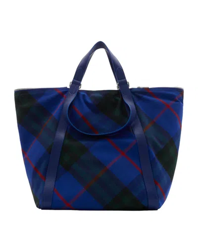 Burberry Festival Checked Tote Bag In Blue