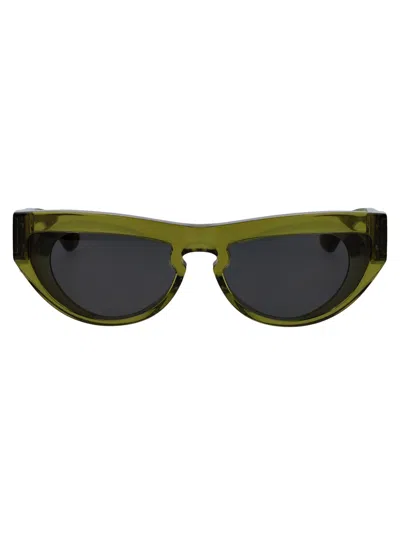 Burberry 0be4422u Acetate Cat-eye Sunglasses In Green