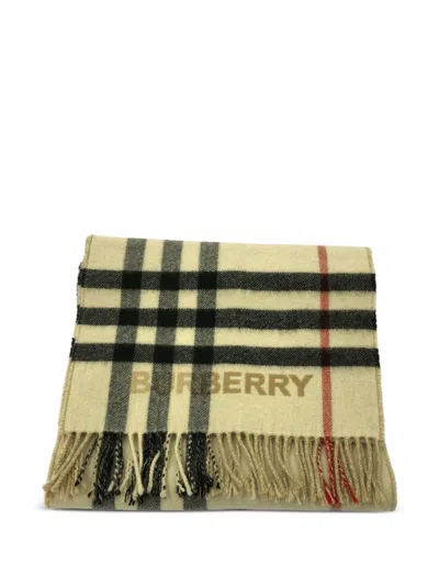 Pre-owned Burberry 10's Checked Scarf