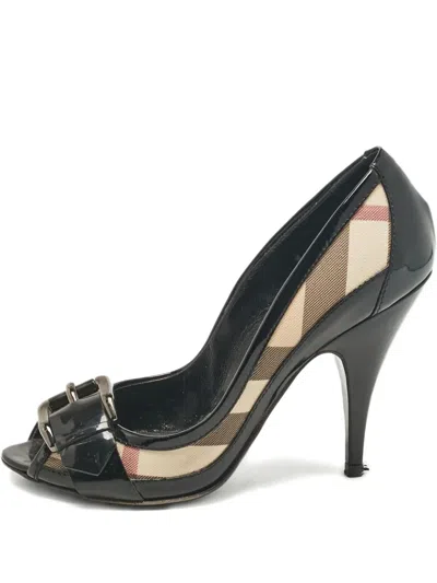 Pre-owned Burberry 100mm Patent-leather Buckle-detail Pumps In Black