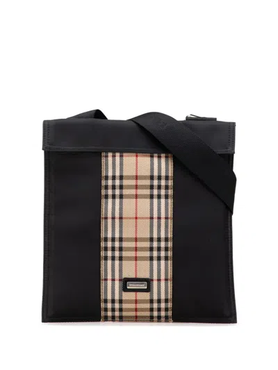 Pre-owned Burberry 2000-2017 House Check Canvas And Nylon Crossbody Bag