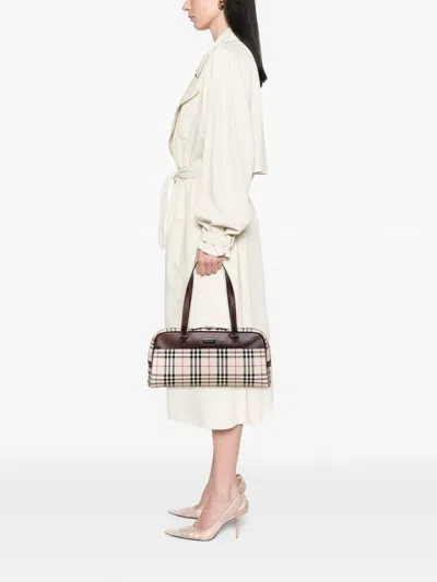 Pre-owned Burberry 2000-2017 House Check Canvas Shoulder Bag In Brown