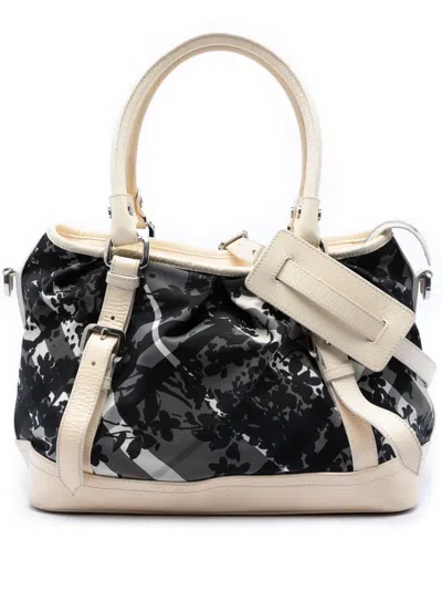 Pre-owned Burberry 2000-2017 Floral Beat Check Nylon And Patent Satchel In Gray