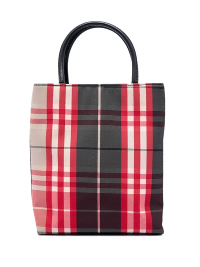 Pre-owned Burberry 2000-2017 House Check Canvas Tote Bag In Red