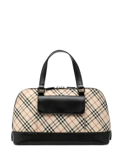 Pre-owned Burberry 2000-2017 Nova Check Canvas Handbag In Neutral