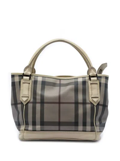 Pre-owned Burberry 2000-2017 Smoke Check Coated Canvas Handbag In 灰色