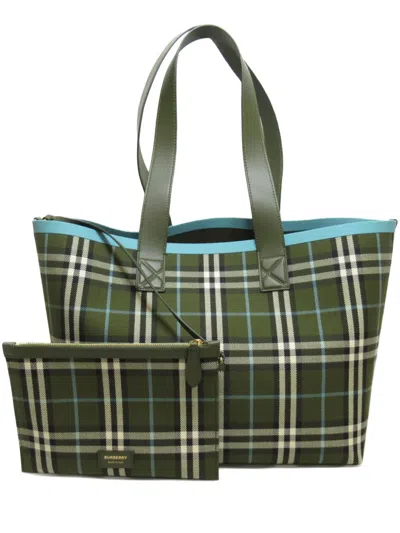 Pre-owned Burberry 2020s Check Tote Bag In Green