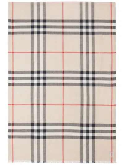 Burberry Vintage Check Wool-blend Scarf In Gray