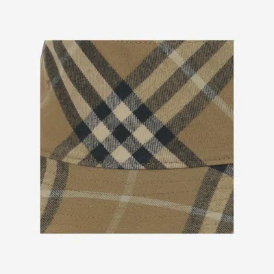 Burberry 8098533 Cotton Check Bucket Hat In Beige
