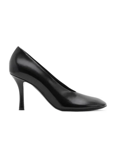 BURBERRY BURBERRY ASYMMETRIC TOE SLIP-ON PUMPS