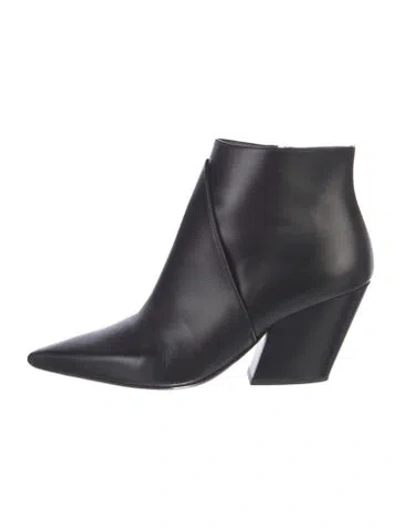 Pre-owned Burberry Ashlington Leather Boots In Black
