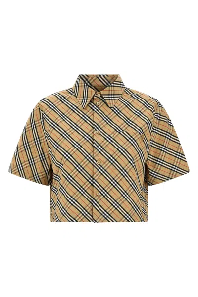 Burberry Checked Cropped Shirt In Sand Ip Check