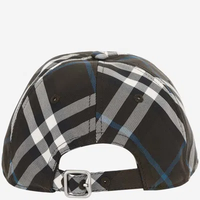 Burberry Baseball Cap With Check Pattern In Red