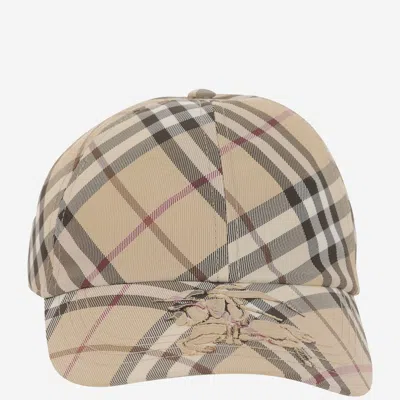 Burberry Baseball Cap With Check Pattern In Red