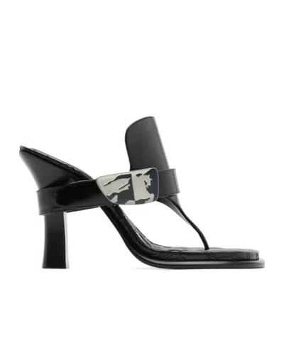 BURBERRY BURBERRY BAY EQUESTRIAN KNIGHT MOTIF SANDALS