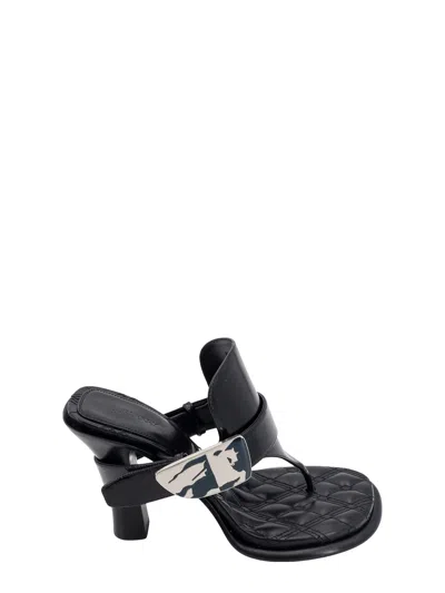 BURBERRY BLACK LEATHER BAY THONG MULES