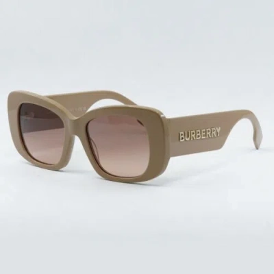 Pre-owned Burberry Be4410 399013 Beige/pink Gradient Dark Brown 52-18-140 Sunglasses