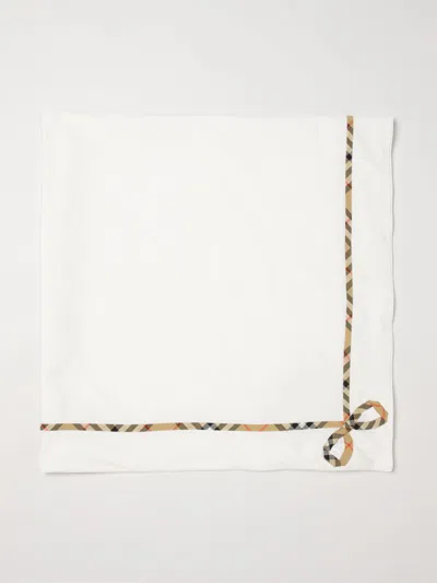 Burberry Bedcovers And Blankets Lifestyle In White