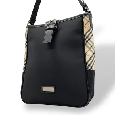 Pre-owned Burberry Beige Black Nylon Shoulder Bag ()